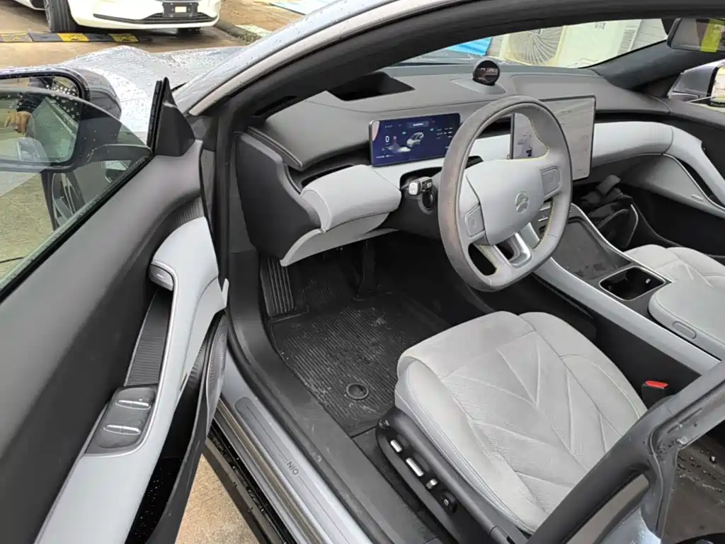 NIO ET5T — миниатюра 16