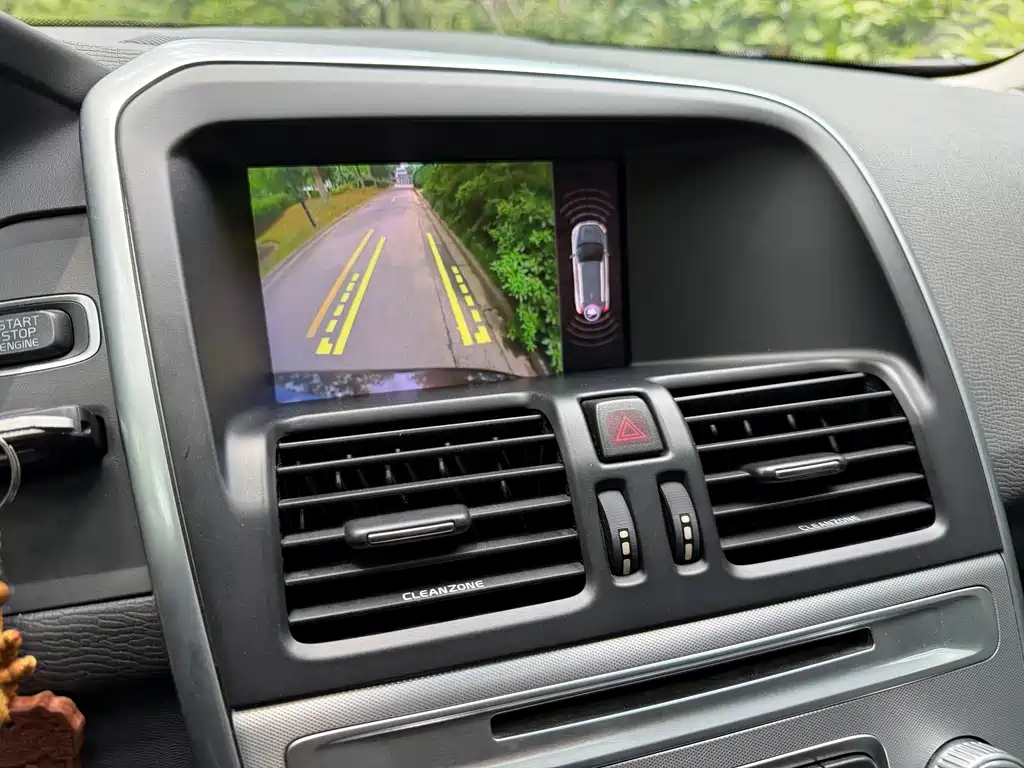 Volvo XC60 — миниатюра 4