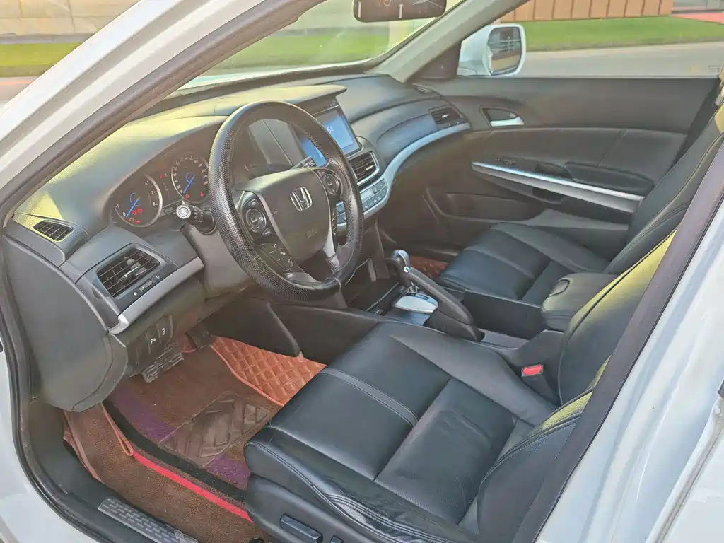 Honda Crosstour — миниатюра 10