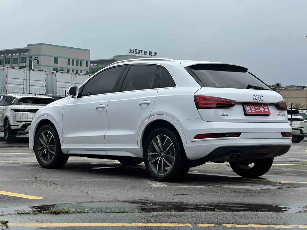 Audi Q3 2018 30 TFSI