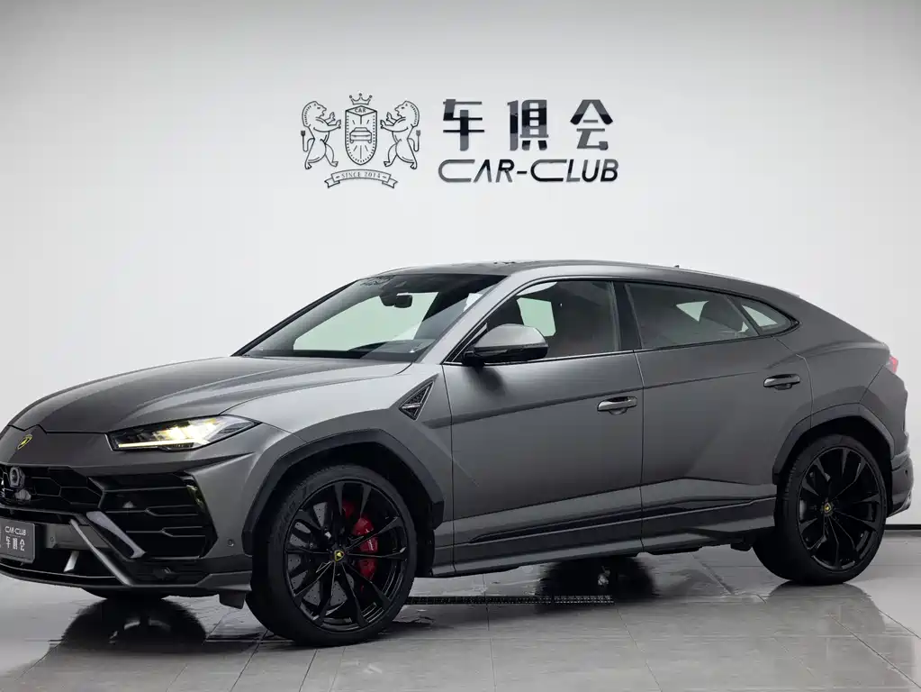 Lamborghini Urus 2022