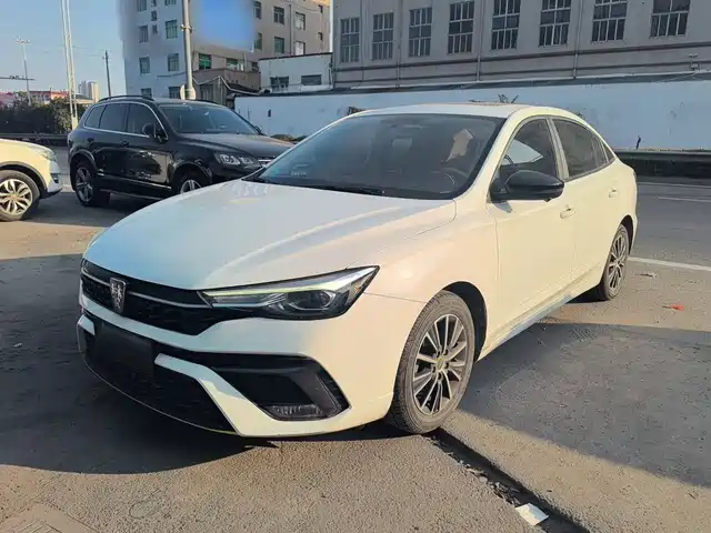 2022 Roewe i5