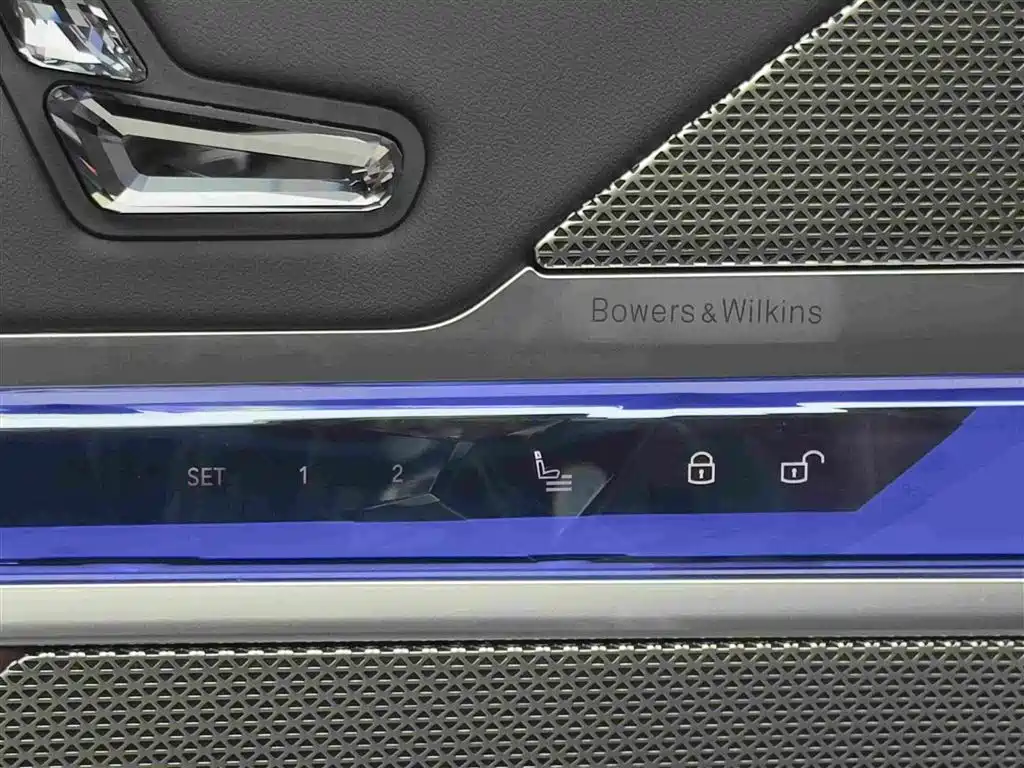 BMW i7 — миниатюра 17