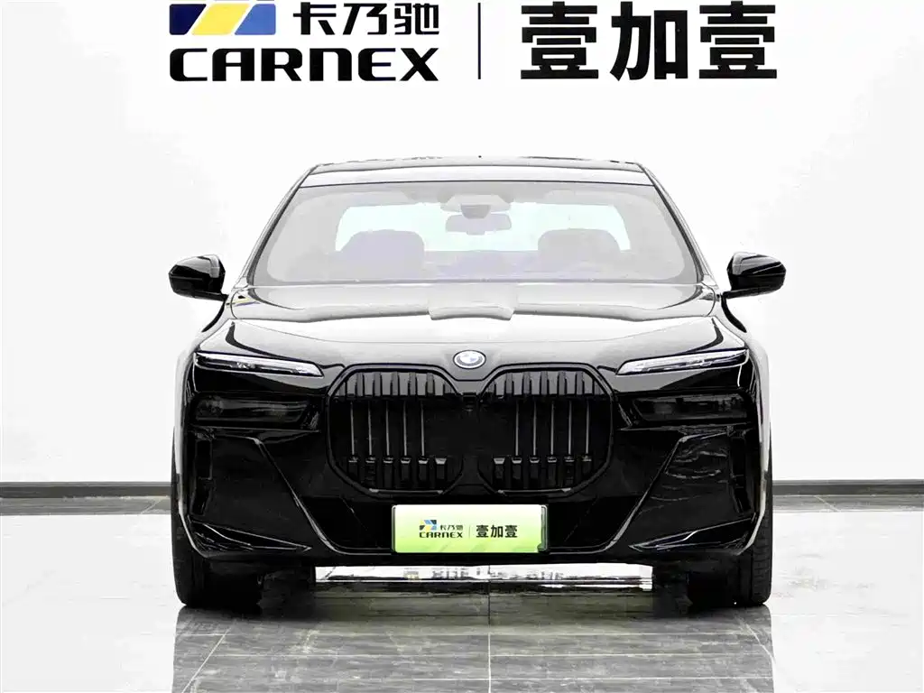BMW i7 — миниатюра 2