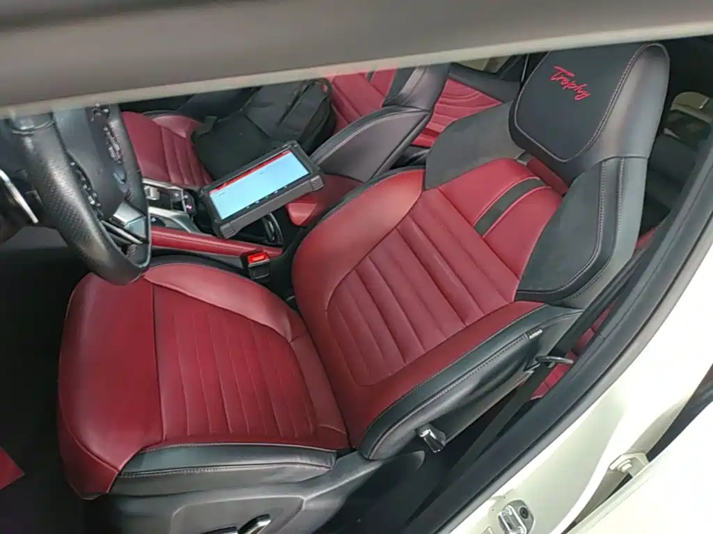 MG HS — миниатюра 15