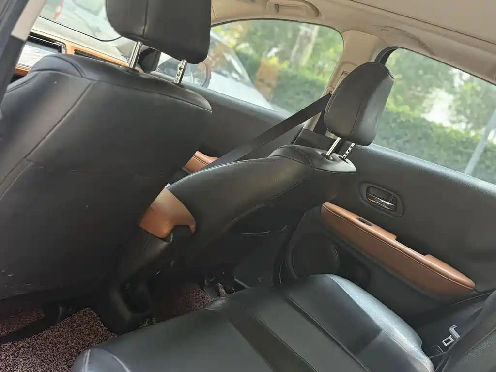 Honda Vezel — миниатюра 7