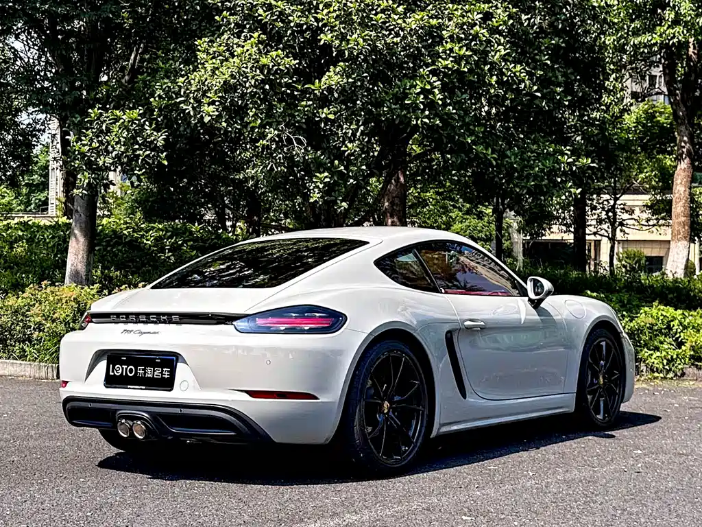 Porsche 718 2020 Cayman 2.0T