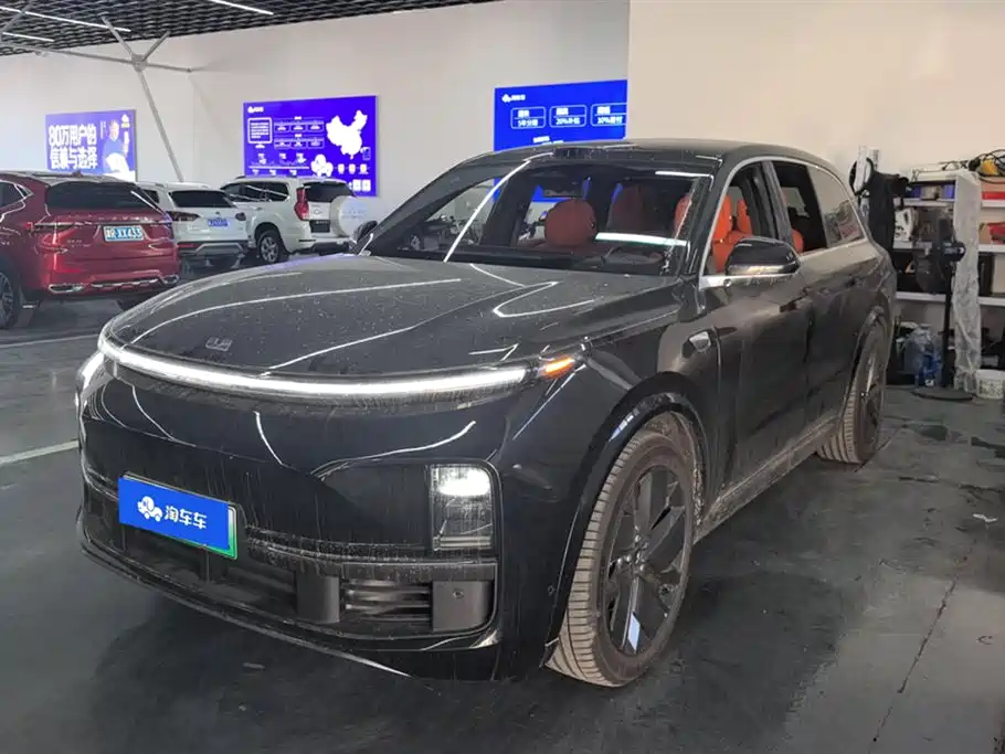 Li Auto Li L8 2025