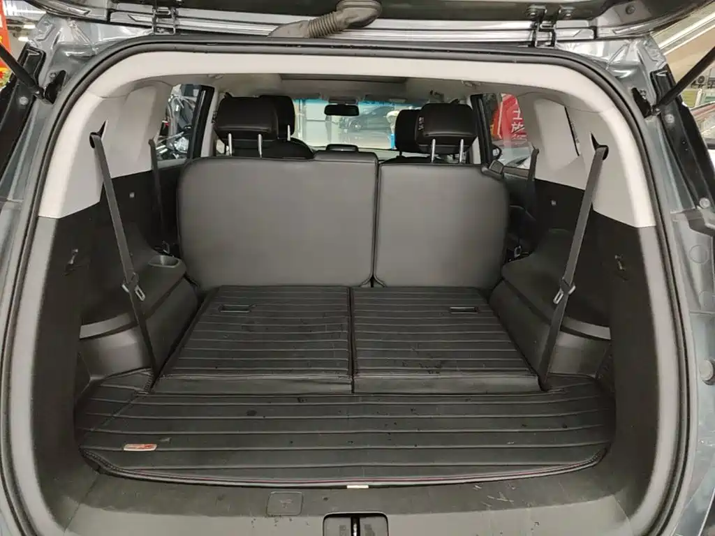 Chevrolet Volando — миниатюра 19