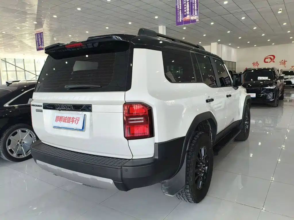 Toyota Prado — миниатюра 4
