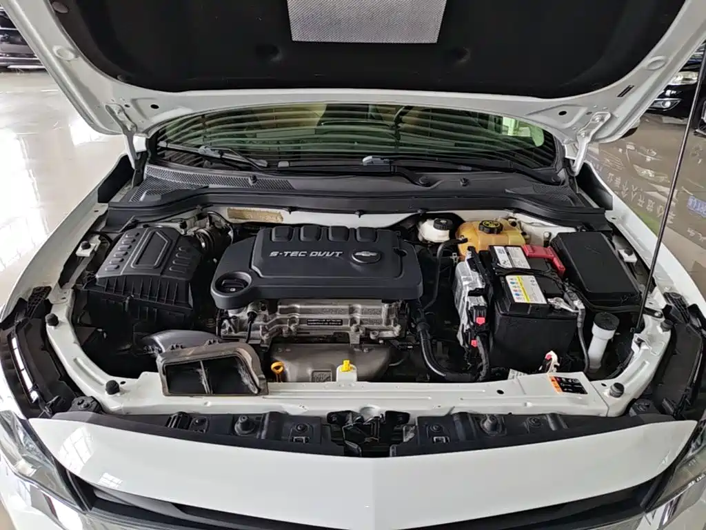 Chevrolet Monza — миниатюра 20