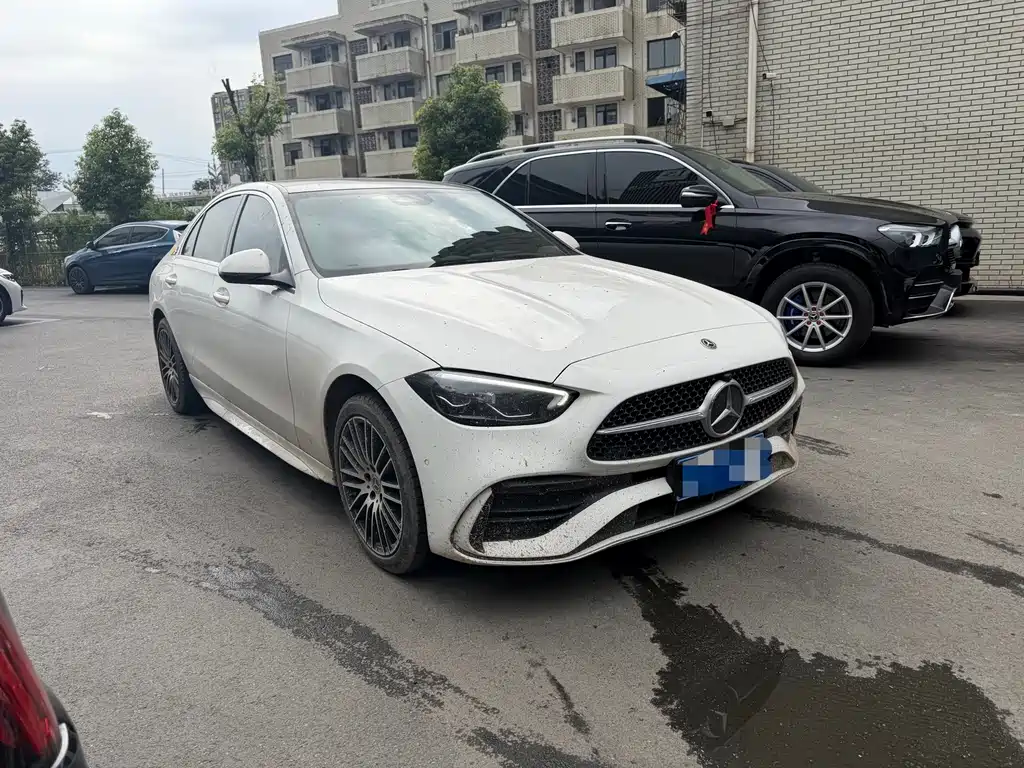Mercedes-Benz C-Class — миниатюра 3