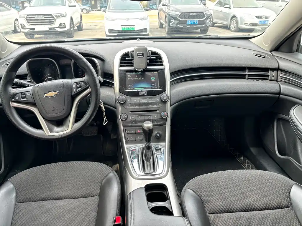 Chevrolet Malibu — миниатюра 6