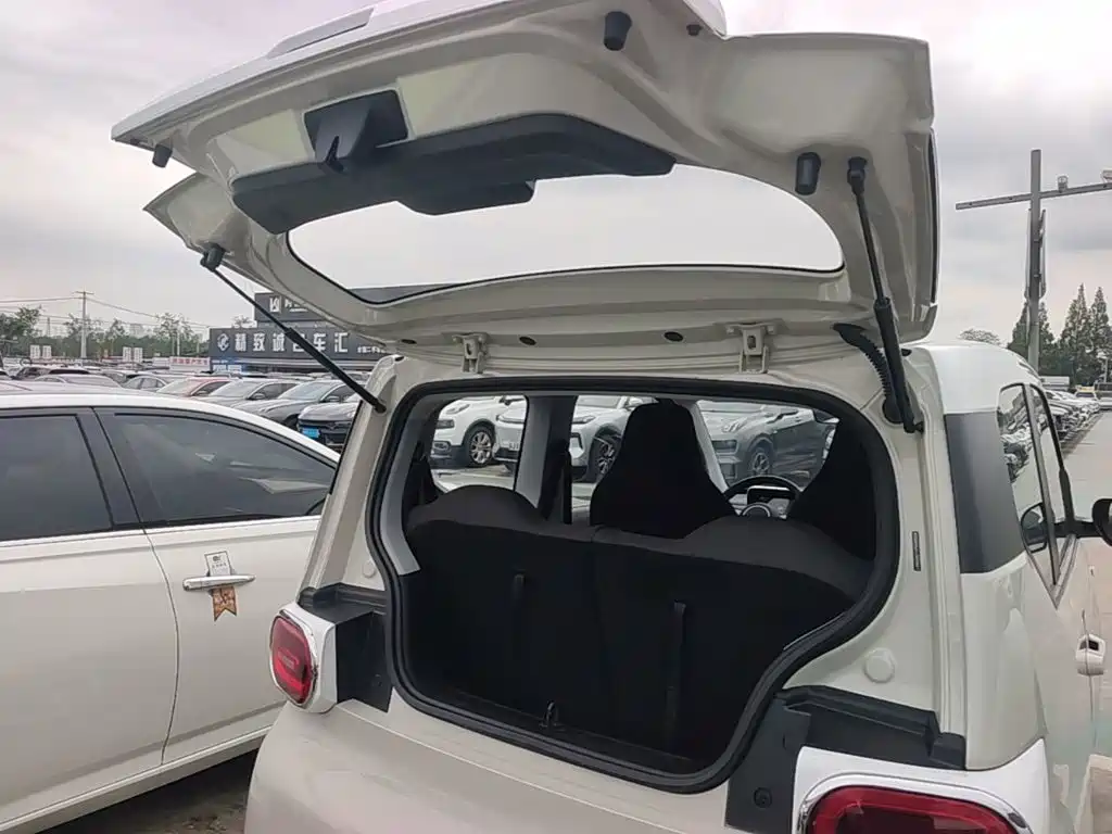 Wuling MINIEV — миниатюра 19
