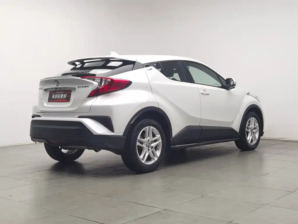 Toyota C-HR — миниатюра 2