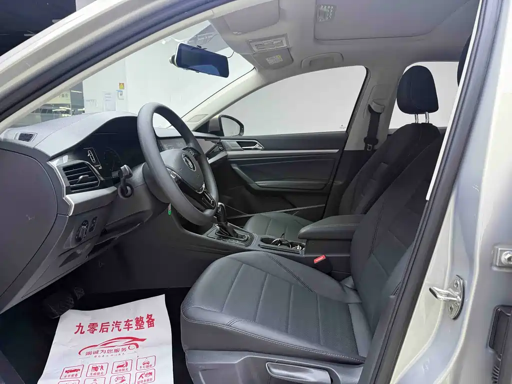 Volkswagen Lavida — миниатюра 8