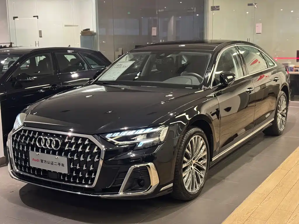 Audi A8 2025