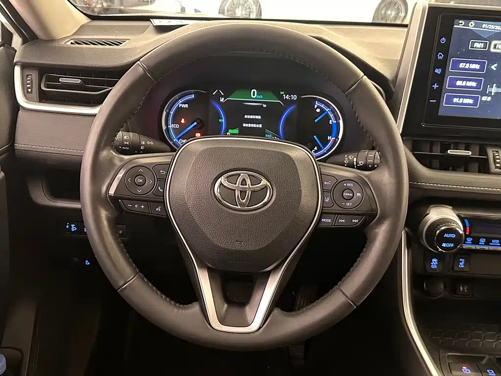 TOYOTA RAV4 RONGFANG