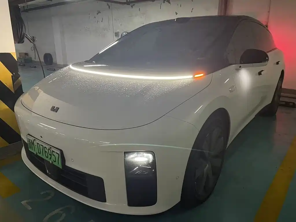 Li Auto i6