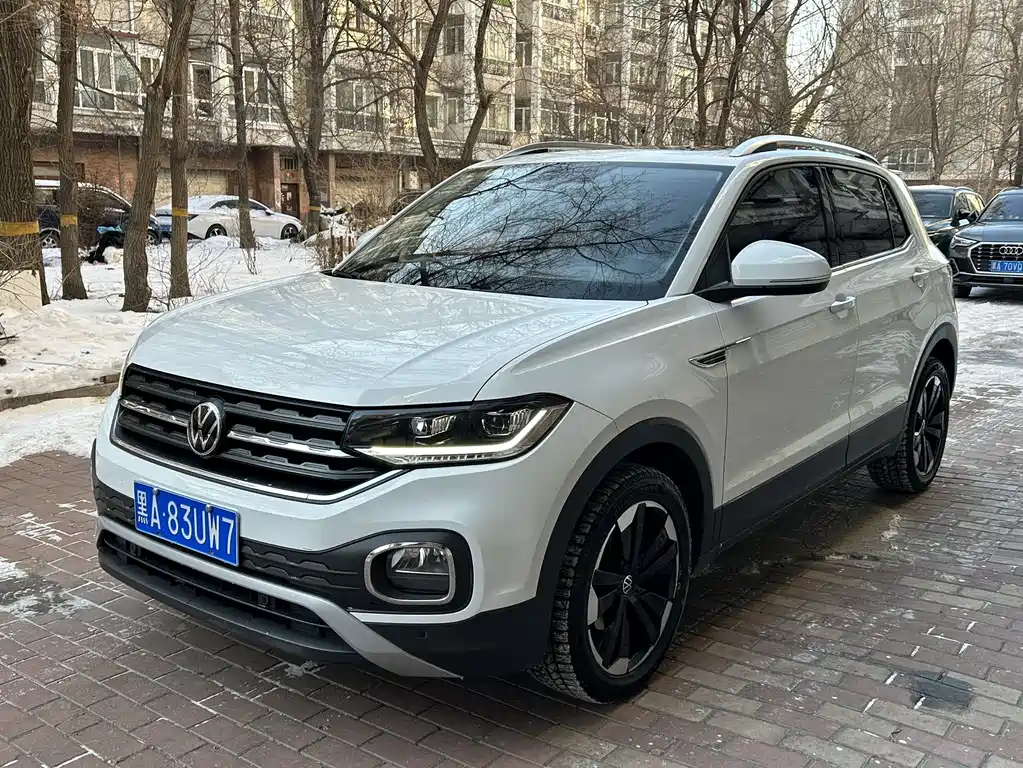 VOLKSWAGEN EXPLORING THE SHADOW