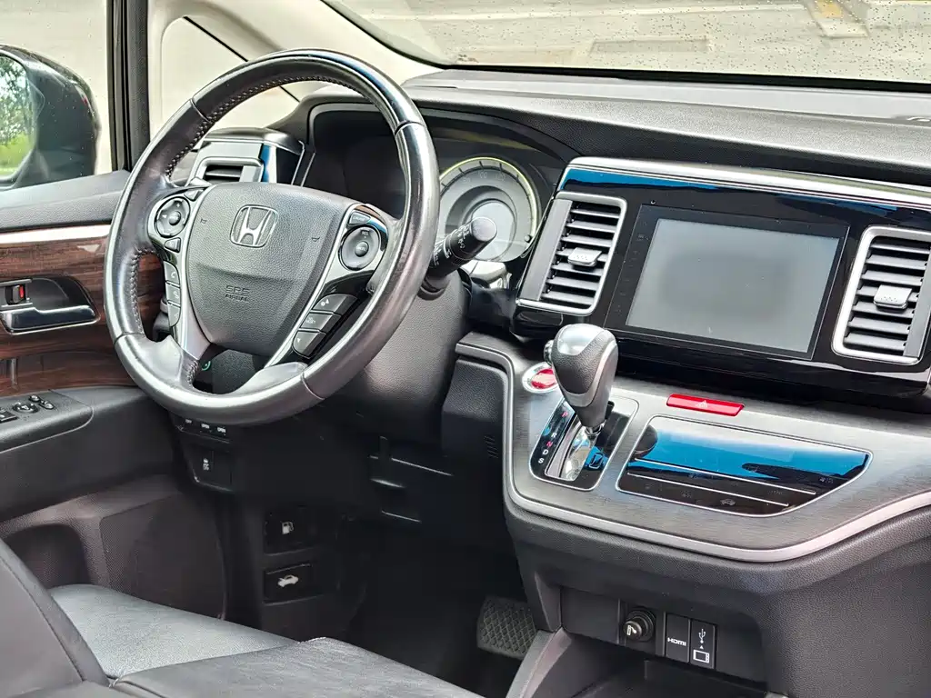 Honda Elysion — миниатюра 15