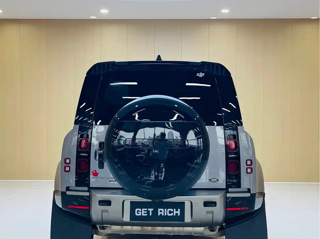 Land Rover Land Rover Defender 2022 90 2.0T P300 X-DYNAMIC HSE