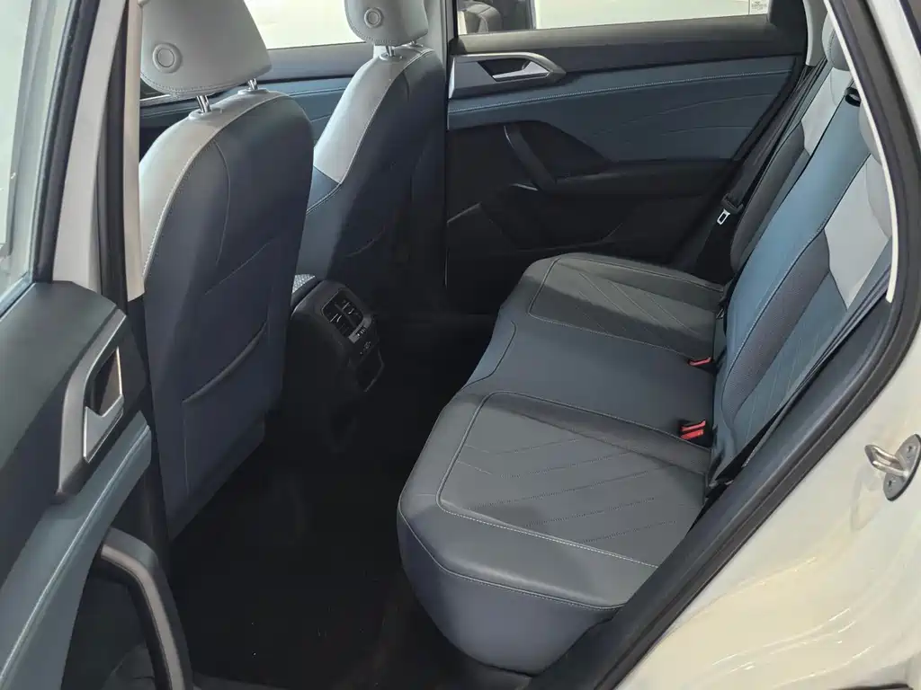 Volkswagen Tharu — миниатюра 9
