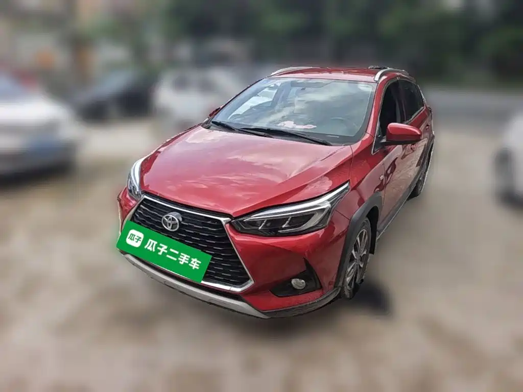 Toyota Yaris L — миниатюра 2