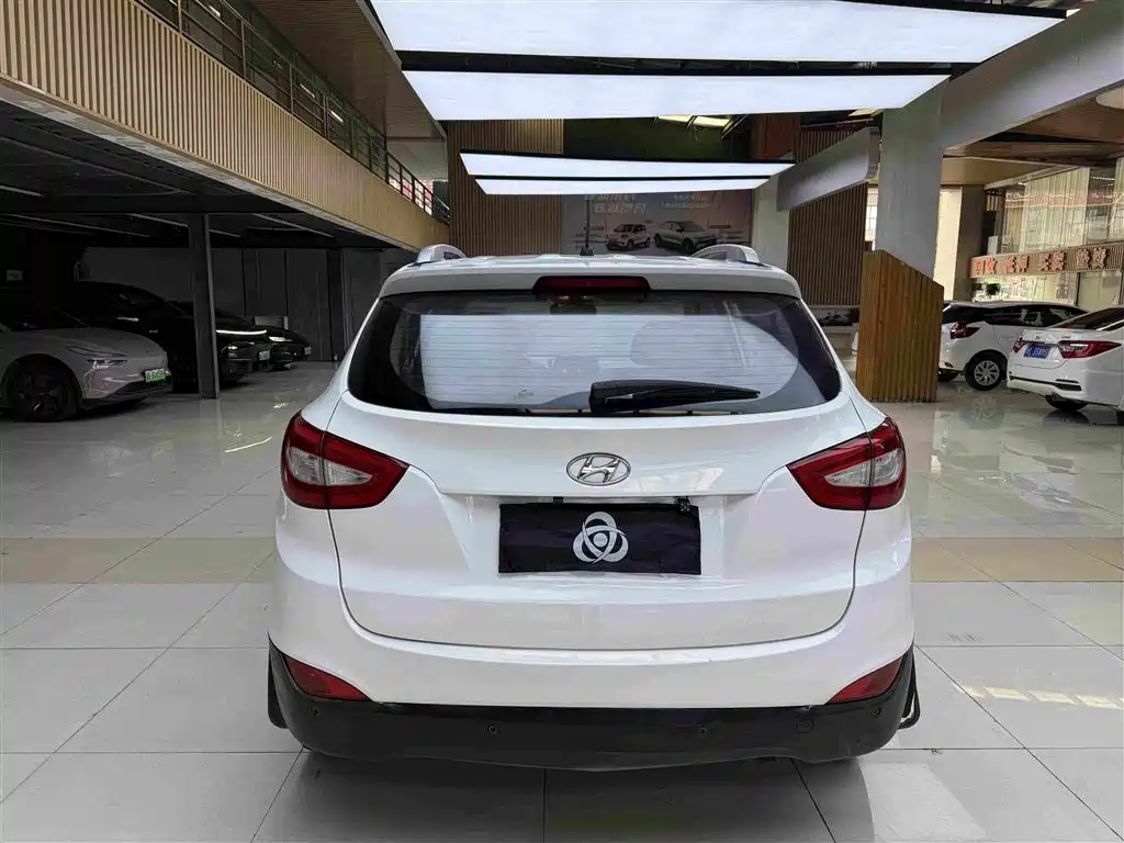Hyundai ix35 — миниатюра 8