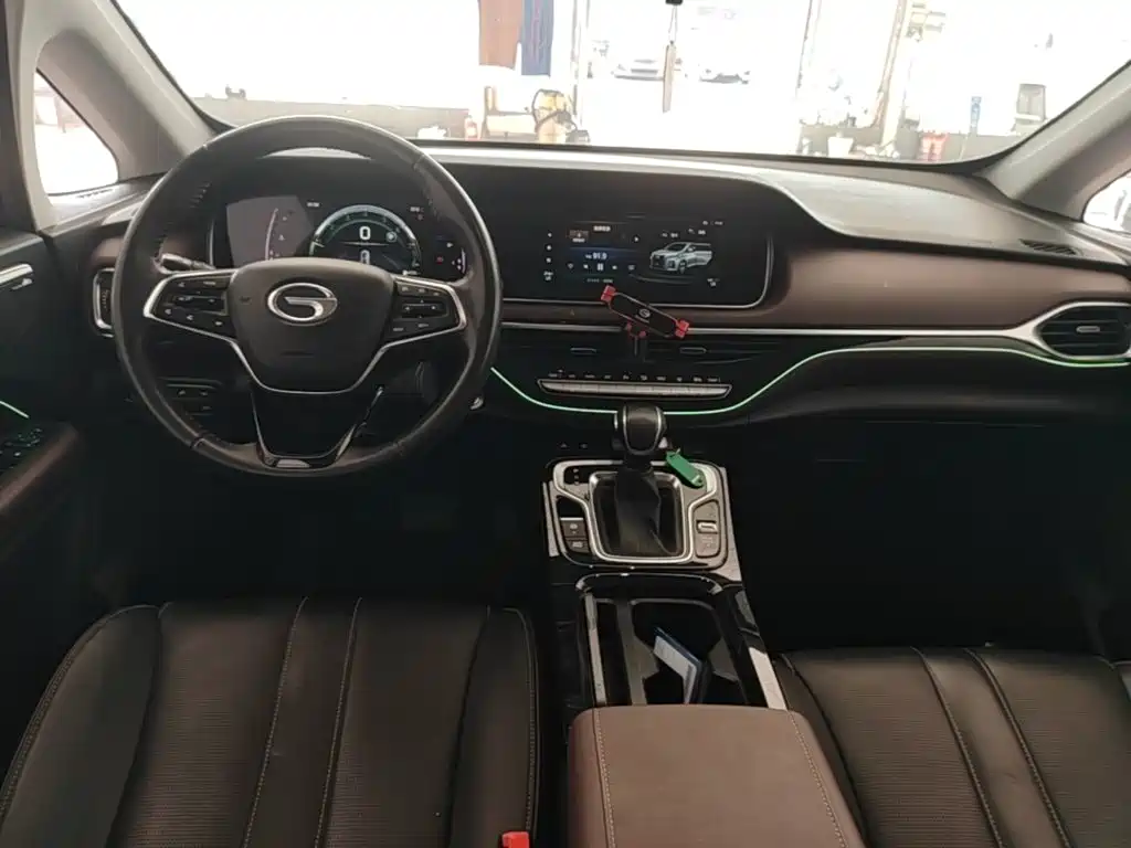 GAC Motor Trumpchi M6 — миниатюра 10