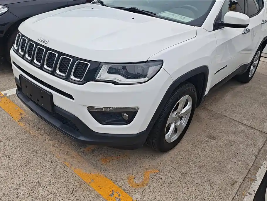 Купить Jeep Compass
