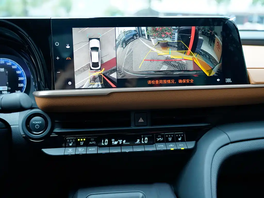 TOYOTA CROWN SPORTCROSS