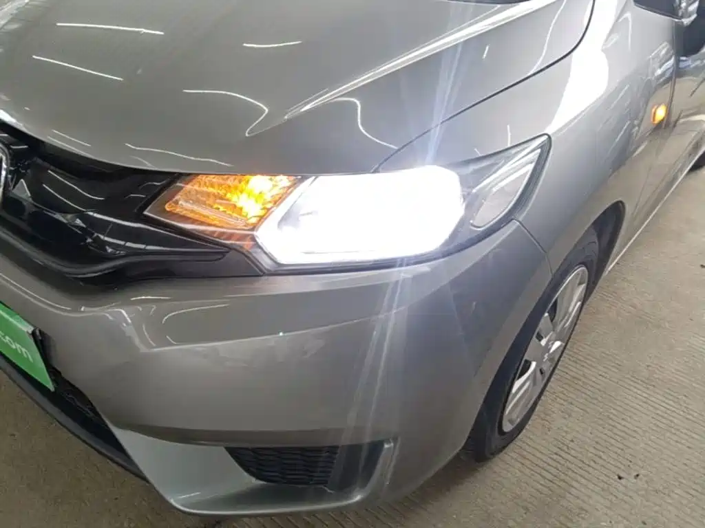 Honda Fit — миниатюра 24