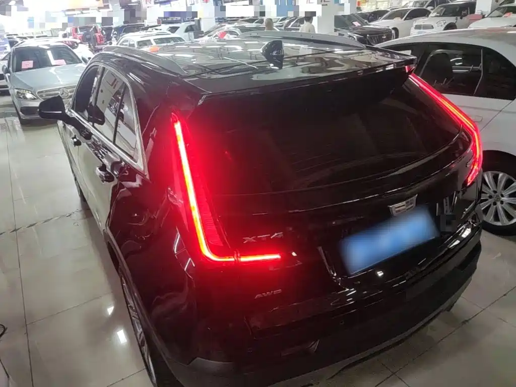 Cadillac XT4 — миниатюра 5