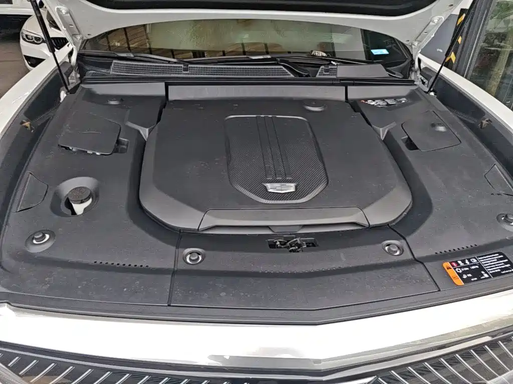 Cadillac Lyriq — миниатюра 20