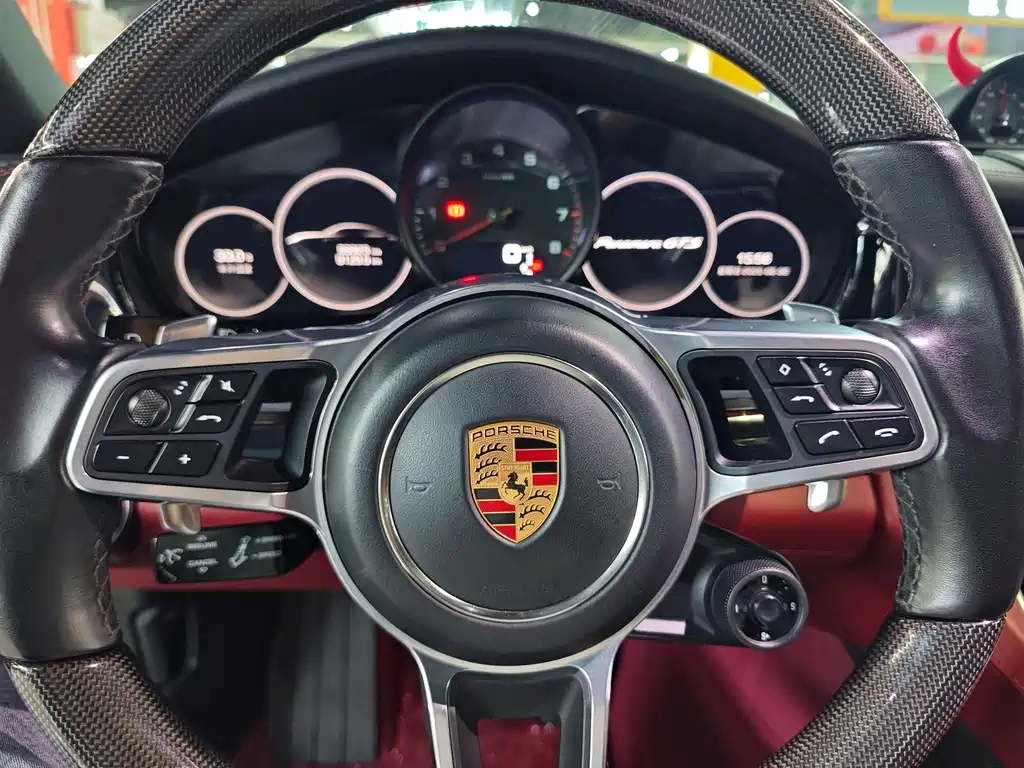 Porsche Panamera — миниатюра 10