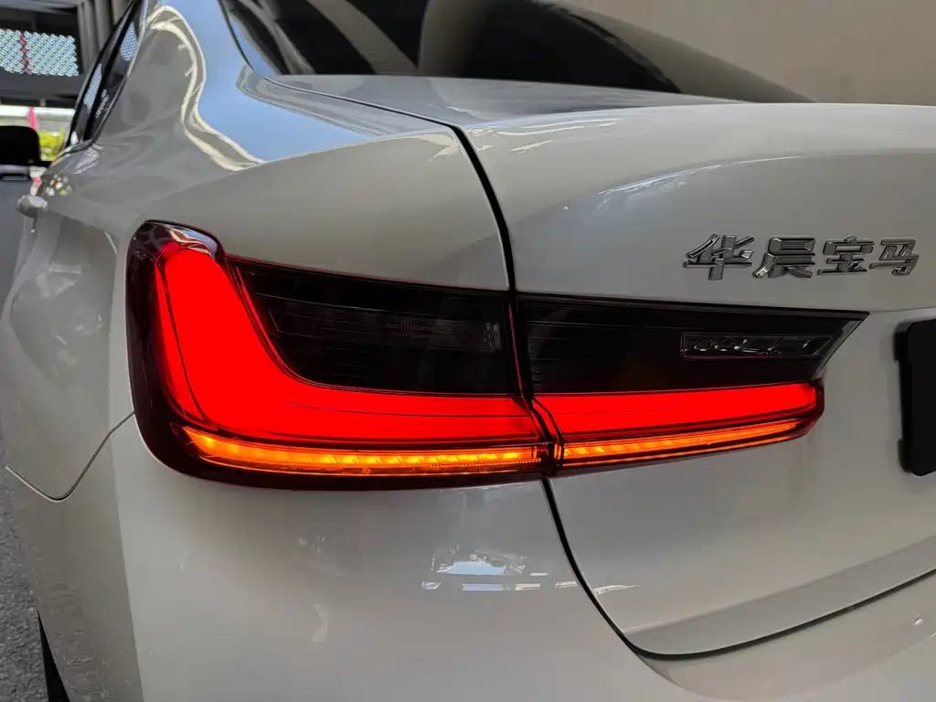 BMW 3 Series — миниатюра 22