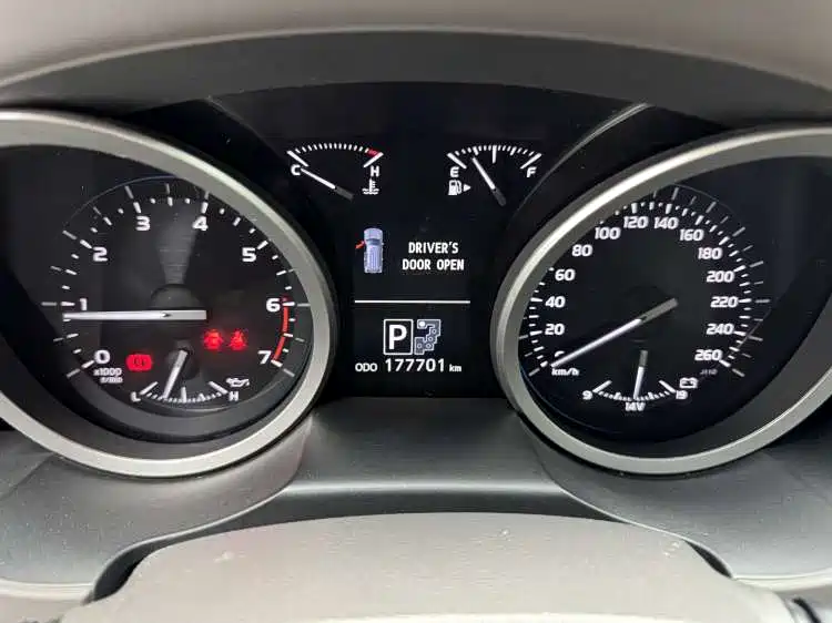 Toyota Land Cruiser — миниатюра 4
