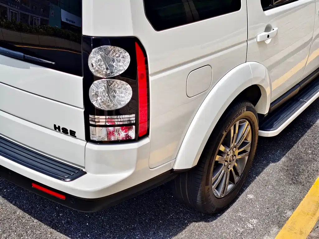 Land Rover Discovery 2014 3.0 SC V6 SE