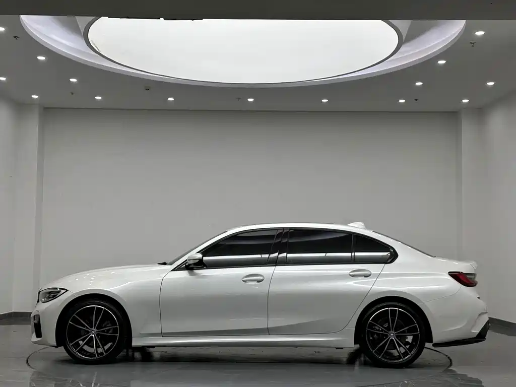 BMW 3 Series — миниатюра 5
