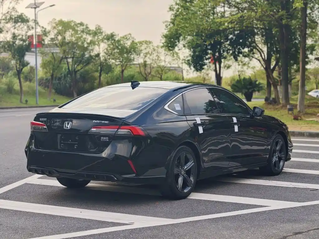 Honda Inspire — миниатюра 7
