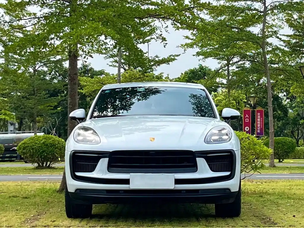 Porsche Macan — миниатюра 2