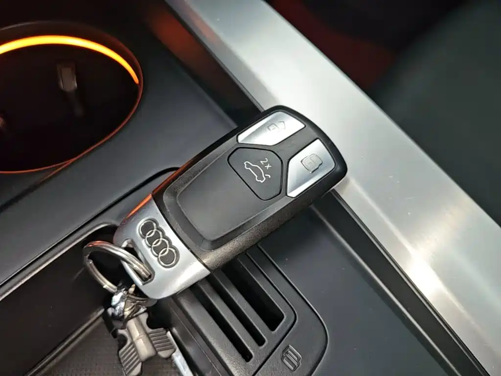 Audi A4L — миниатюра 9
