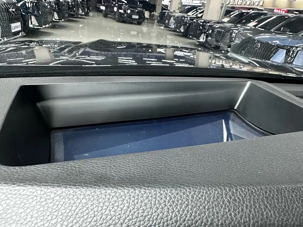 GAC Motor Trumpchi GS8 — миниатюра 13