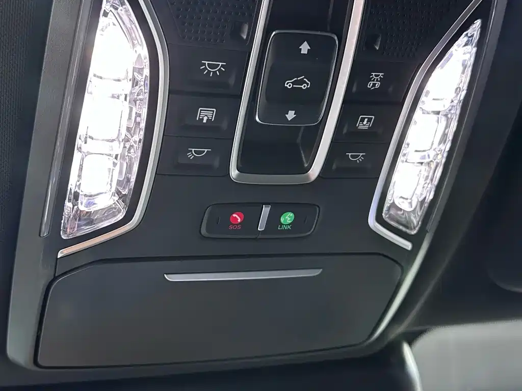 GAC Motor Trumpchi GS8 — миниатюра 21