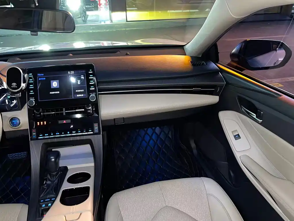 Toyota Avalon — миниатюра 12