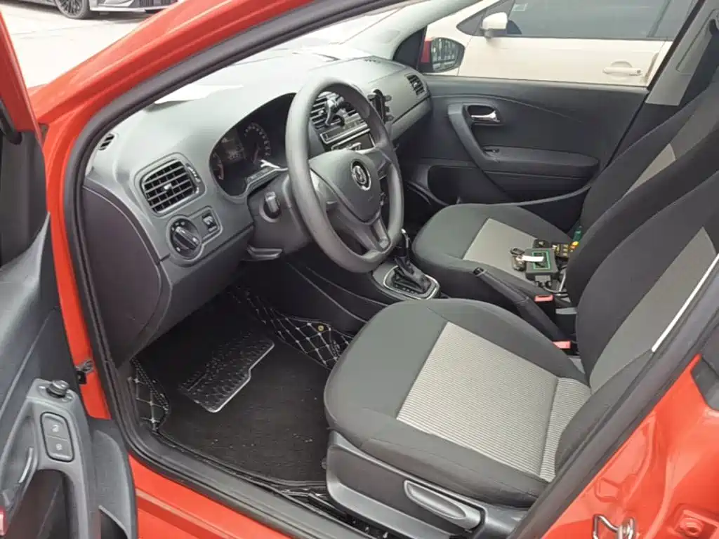 Volkswagen Polo — миниатюра 16