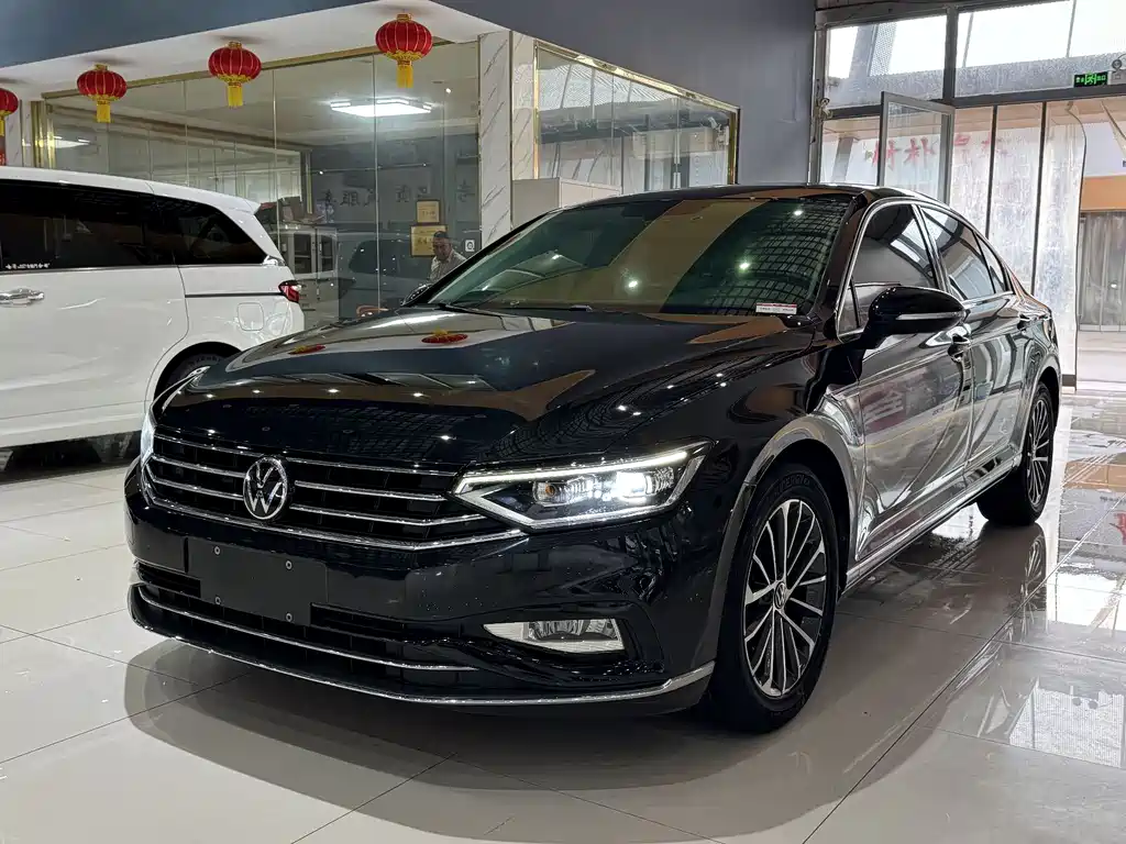 Купить Volkswagen Magotan