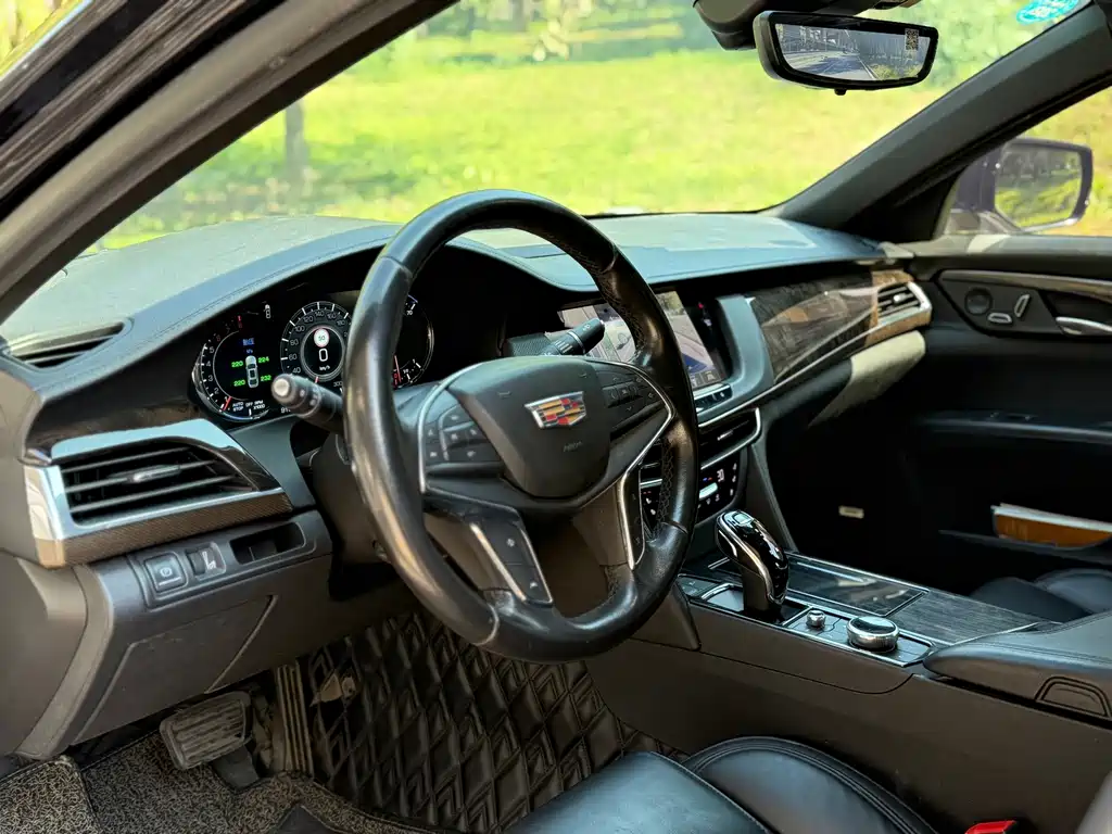 Cadillac CT6 — миниатюра 8