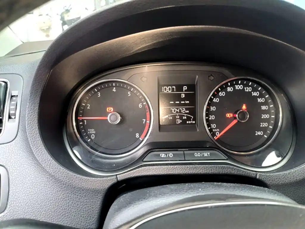 Volkswagen Polo — миниатюра 12